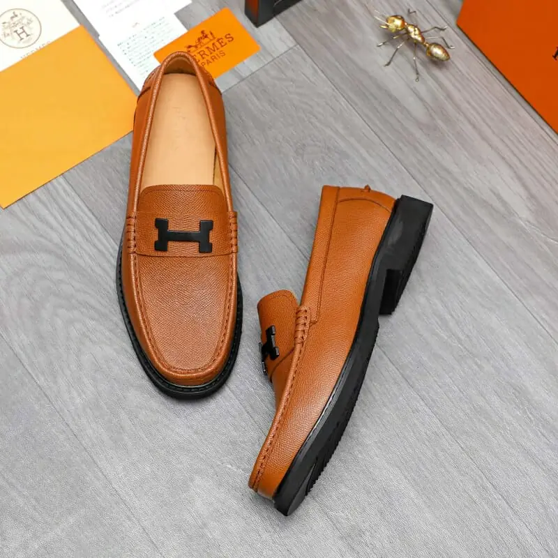 hermes cuir chaussures pour homme s_120a45a2